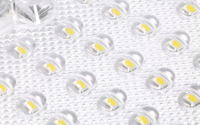 人体感应高亮太阳能路灯