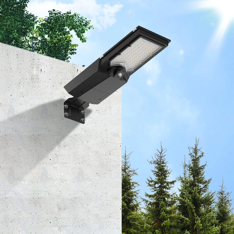 人体感应高亮太阳能路灯